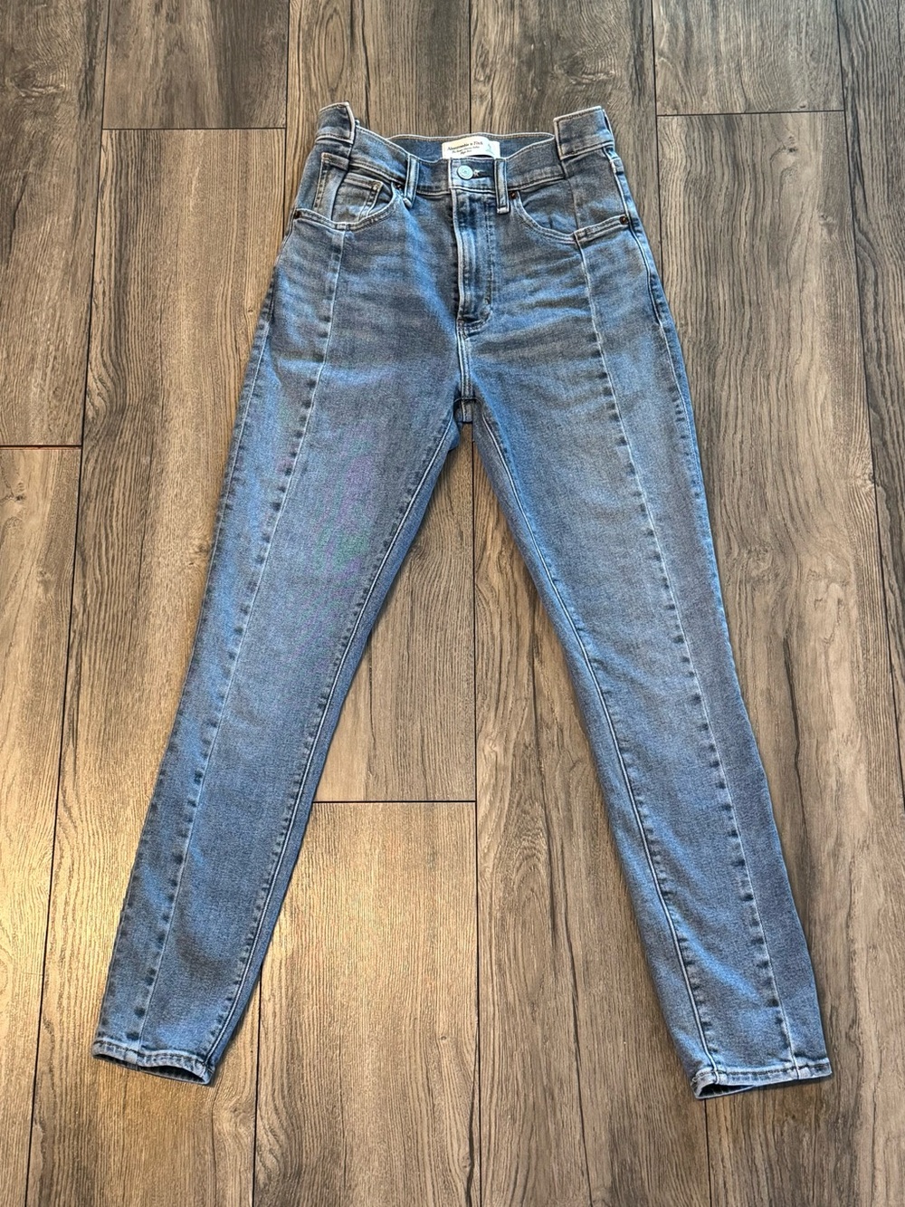 Abercrombie & Fitch High Rise Super Skinny Ankle Jeans 26